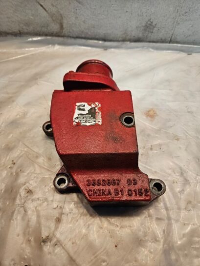 Cummins ISX15 Diesel Engine Upper Thermostat Housing 3682667 OEM - 140$ Picture 1 of 3 Picture 2 of 3 Picture 3 of 3