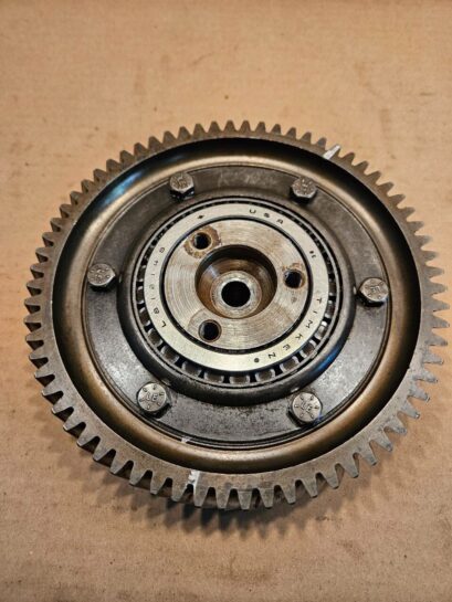 Detroit Diesel 8V92 Engine Timing Gear Assembly 5113817M OEM - 95$ Picture 1 of 3 Picture 2 of 3 Picture 3 of 3