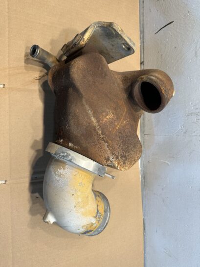 Caterpillar CAT C13 Diesel Engine Intercooler Precooler 2476405 OEM 2030351 - 800$ Picture 1 of 5 Picture 2 of 5 Picture 3 of 5 Picture 4 of 5