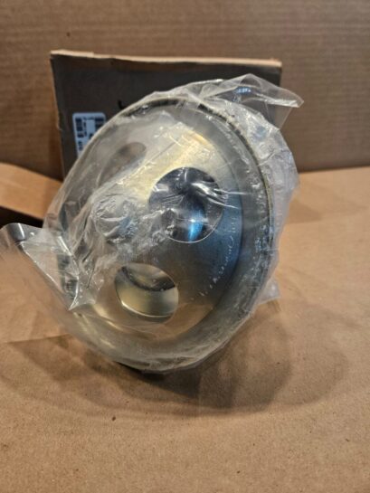 John Deere Genuine Part X4271000 OEM - 40$ Picture 1 of 3 Picture 2 of 3 Picture 3 of 3