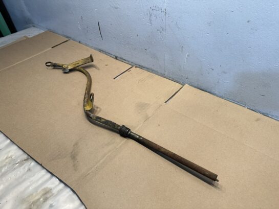 Caterpillar 3126 Diesel Engine Oil Dipstick with Tube 7C2990 OEM - 75$ Picture 1 of 3