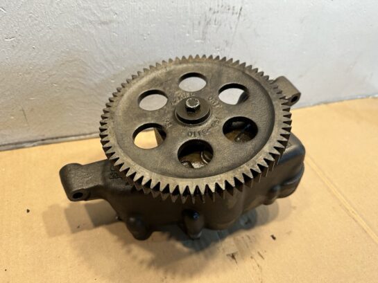 CAT C15 Diesel Engine OIL LUBRICATING PUMP 232-1606 OEM 7C6498 - 400$ Picture 1 of 6 Picture 2 of 6 Picture 3 of 6 Picture 4 of 6