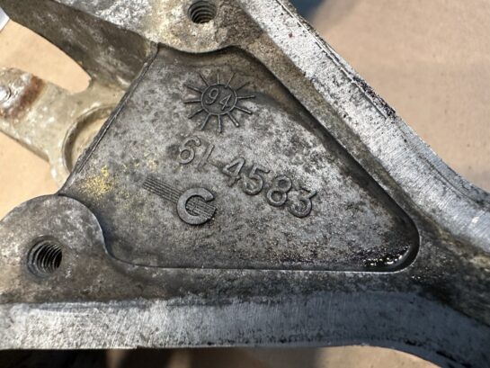 Caterpillar CAT 3176 Diesel Engine Rocker Housing with Breather 6I4583 - 275$ Picture 1 of 4 Picture 2 of 4 Picture 3 of 4 Picture 4 of 4