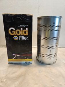 New Napa Gold 1954 oil Filter