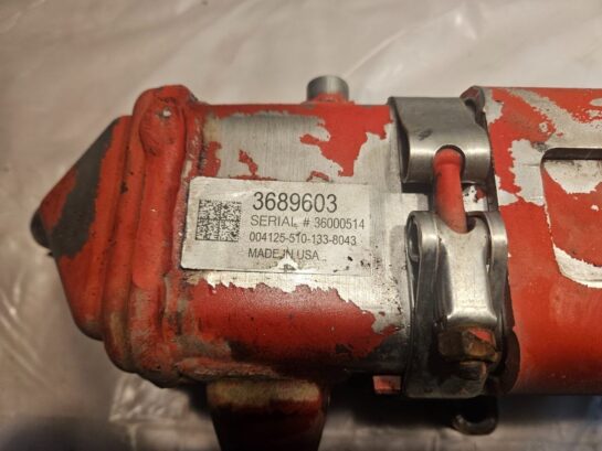 Cummins ISX12 EGR Exhaust Gas Recirculation Cooler 4313837 OEM - 1100$ Picture 1 of 3