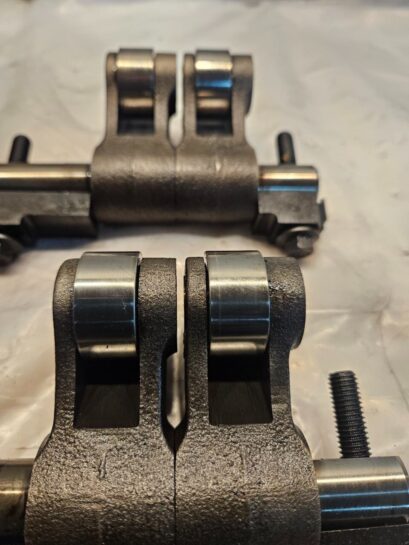 Complete Set Cummins ISX12 Camshaft Followers With Hardware 2865047 OEM 4975268 - 325$ Picture 1 of 8 Picture 2 of 8 Picture 3 of 8