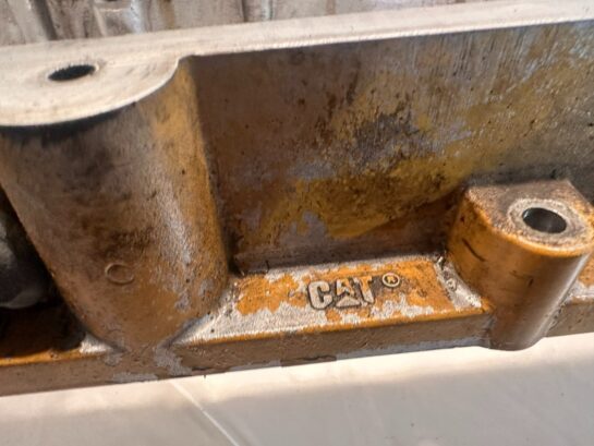 CATERPILLAR CAT C13 RISER TOP JAKE BRAKE SPACER ROCKER HOUSING 238-6710 OEM - 400$ Picture 1 of 4 Picture 2 of 4 Picture 3 of 4