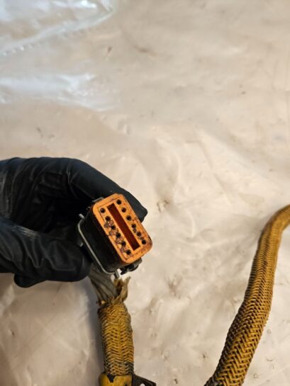 2003 Caterpillar CAT C12 377HP Diesel Engine Wiring Harness 1172763 OEM - 245$ Picture 1 of 7 Picture 2 of 7 Picture 3 of 7 Picture 4 of 7 Picture 5 of 7 Picture 6 of 7