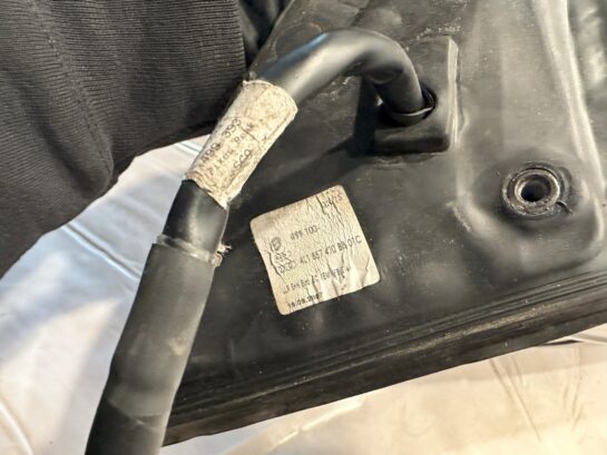 Parts 07-2009 Audi Q7 Right Side View Power Door Mirror Dark Gray 4L1857410B OEM - 90$ Picture 1 of 5 Picture 2 of 5 Picture 3 of 5 Picture 4 of 5