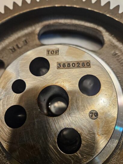 2009 Cummins ISX 400ST DOHC Diesel Engine Idler Gear with Hub 3681674 OEM - 140$ Picture 1 of 4