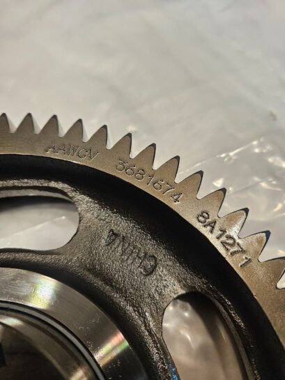 2009 Cummins ISX 400ST DOHC Diesel Engine Idler Gear with Hub 3681674 OEM - 140$ Picture 1 of 4 Picture 2 of 4