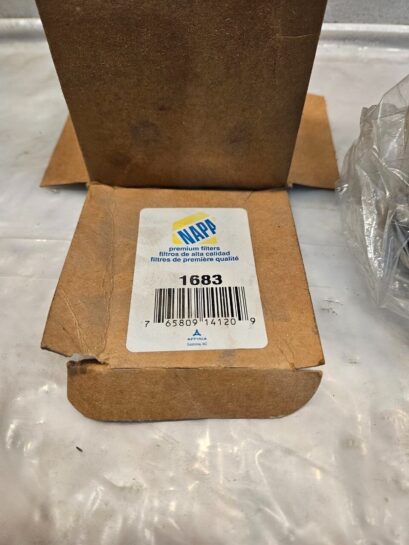 New NAPA Gold 1683 Hydraulic Filter open box - 115$ Picture 1 of 3 Picture 2 of 3 Picture 3 of 3