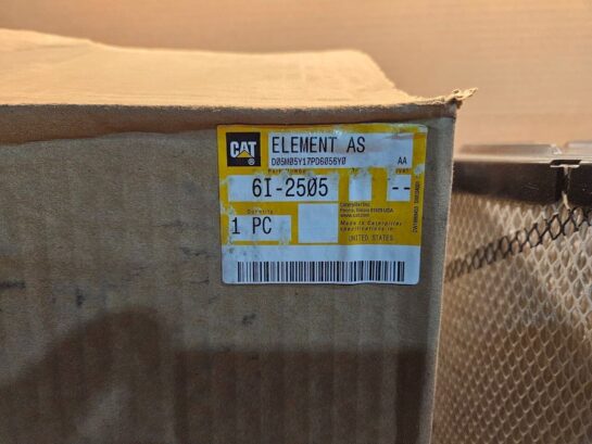 New Cat 6I-2505 Radial Seal Air Filter Caterpillar OEM - 75$ Picture 1 of 4 Picture 2 of 4 Picture 3 of 4