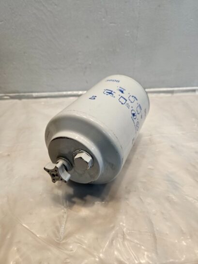 New Napa Gold 3606 spin on fuel filter w/ water separator open box - 50$ Picture 1 of 5 Picture 2 of 5