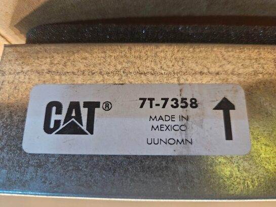 New CATERPILLAR Filter Element Cabin Air Dust Filter 7T-7358 OEM - 35$ Picture 1 of 4