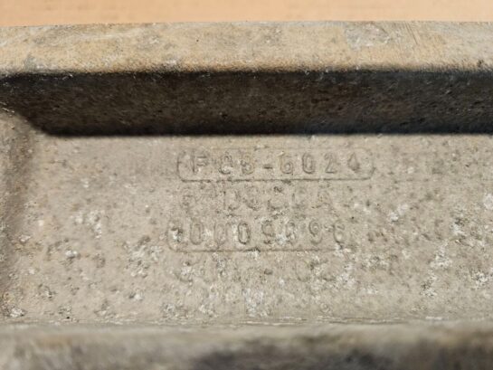 F85-6024 PETERBILT 387 CROSSMEMBER 2442728 Radiator support - 265$ Picture 1 of 3