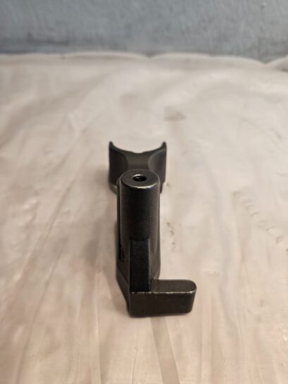 Cummins ISX15 Diesel Engine Fuel Injector Hold Down Clamp 3685567 OEM - 19$ Picture 1 of 4 Picture 2 of 4 Picture 3 of 4