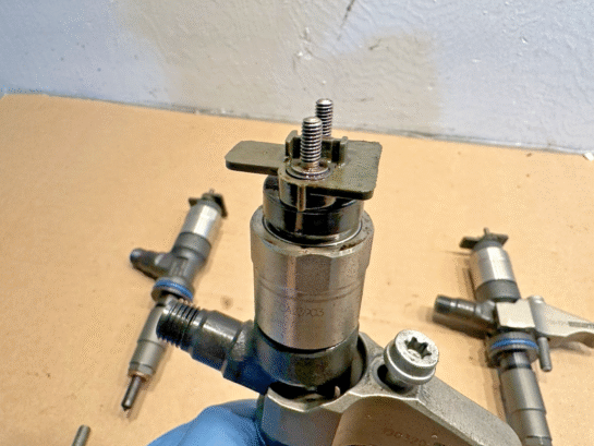 2019 Set of 4 Caterpillar CAT 4.4 Acert Diesel Engine Fuel Injectors 418-3229 OE - 1250$ Picture 1 of 5 Picture 2 of 5