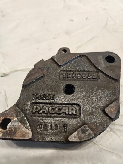 Paccar MX13 Diesel Engine Belt Tensioner Bracket 1956632 OEM - 60$ Picture 1 of 2