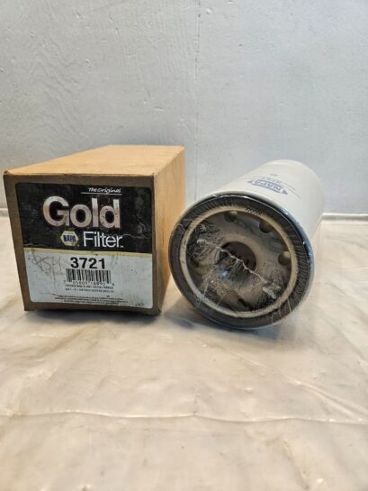 New Napa Gold 3721 Spin on Fuel Filter Baldwin Volvo Mack Donaldson Fleetguard - 35$ Picture 1 of 3