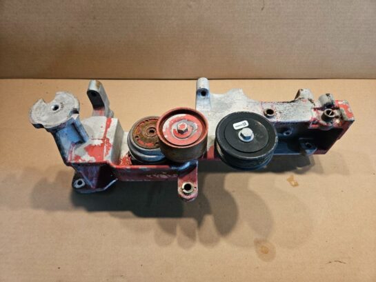 2012 Cummins ISX Diesel Engine Alternator Bracket 3104343 OEM - 240$ Picture 1 of 3 Picture 2 of 3