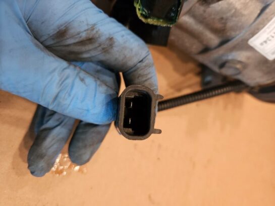 2012 KENWORTH T800 A/C AIR CONDITIONING COMPRESSOR QP7H15 OEM - 145$ Picture 1 of 4 Picture 2 of 4 Picture 3 of 4