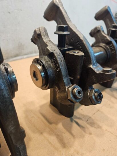 Cummins ISX 12 Diesel Engine Complete Rocker Arm Assembly 4975235; 4960120 OEM - 1100$ Picture 1 of 9 Picture 2 of 9 Picture 3 of 9 Picture 4 of 9 Picture 5 of 9 Picture 6 of 9 Picture 7 of 9 Picture 8 of 9