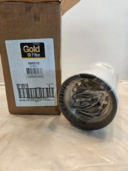 New Napa Gold Fuel Filter 600515 SF10515 - 90$ Picture 1 of 3