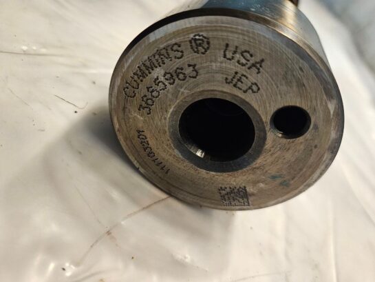 RUST FOR PARTS 2010 - 2017 CUMMINS ISX15 SOHC DIESEL ENGINE Camshaft 3685963 OEM - 250$ Picture 1 of 6 Picture 2 of 6 Picture 3 of 6 Picture 4 of 6 Picture 5 of 6