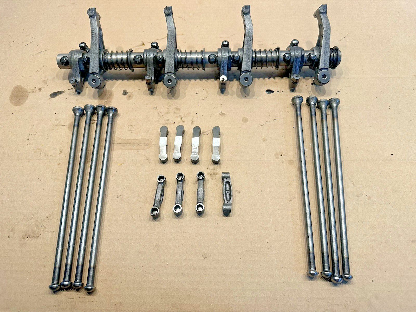Diesel Engine Rocker Stem Caterpillar CAT C4.4 Diesel Engine Rocker Arm Assembly 349-4716 Loader ...