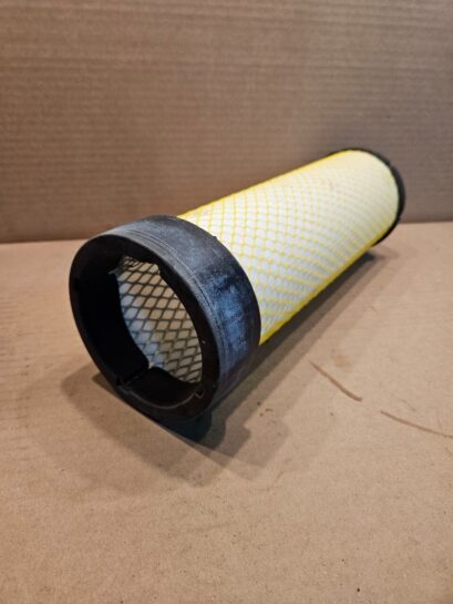 New NAPA GOLD Air Filter 6640 OEM 546640 - 40$ Picture 1 of 4