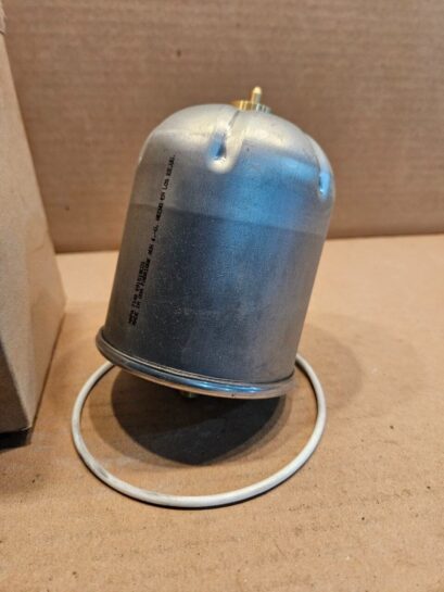 New NAPA Gold Oil Filter 7140 - 55$ Picture 1 of 4 Picture 2 of 4 Picture 3 of 4