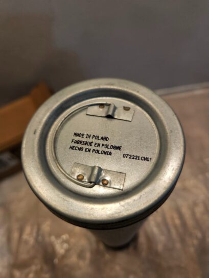 New Napa Air Filter 6837 for Caterpillar Excavator - 50$ Picture 1 of 2