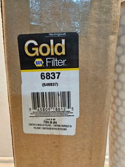 New Napa Air Filter 6837 for Caterpillar Excavator - 50$ Picture 1 of 2 Picture 2 of 2