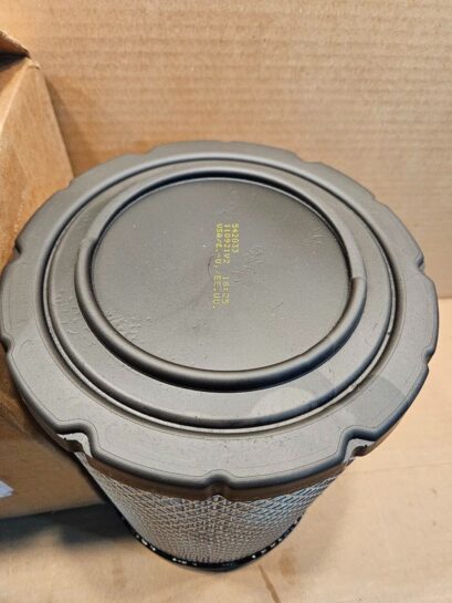 Genuine NAPA Gold Air Filter 2033 OEM 542033 For CAT Excavator Kubota Tractor - 95$ Picture 1 of 3 Picture 2 of 3