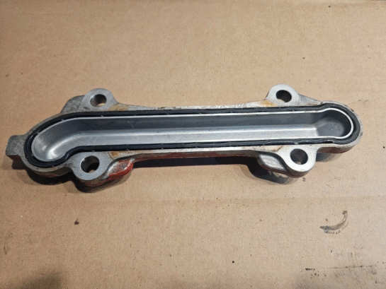 Cummins ISX12 Diesel Engine Front Cover 2884766 OEM - 75$ Picture 1 of 3