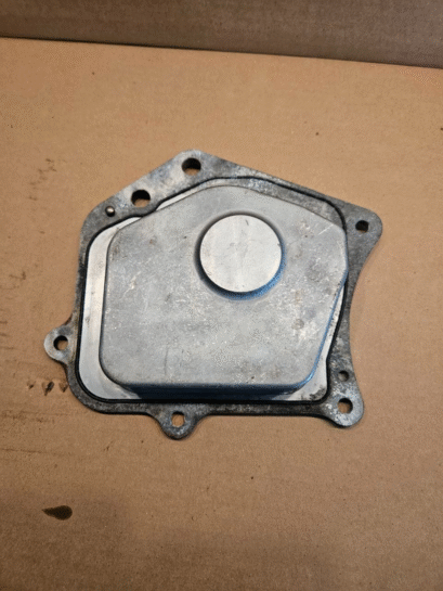 2012 Cummins ISX15 Diesel Engine Timing Cover Sensor Adaptor Plate 3686901 OEM - 50$ Picture 1 of 2 Picture 2 of 2
