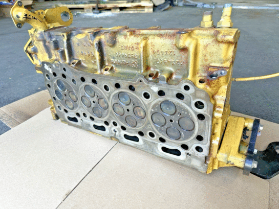 2019 Perkins CAT C4.4 ACERT Caterpillar Diesel Engine 356-9660 Cylinder Head OEM - 2200$ Picture 1 of 5 Picture 2 of 5