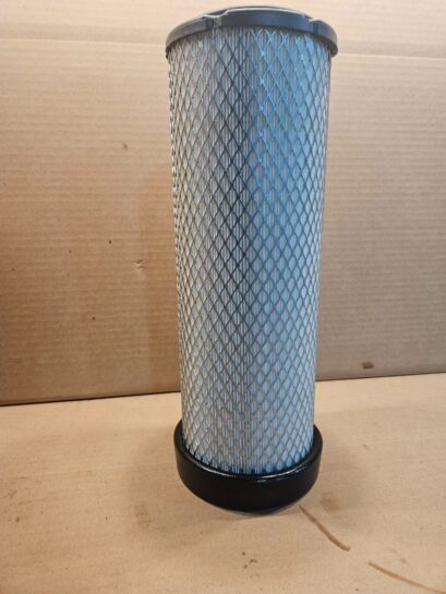 New NAPA Gold Air Filter 6777 For Hitachi Kobelco Excavator Isuzu Box Truck - 95$ Picture 1 of 4 Picture 2 of 4 Picture 3 of 4