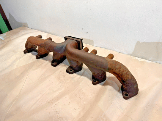 Cummins ISC ISL 8.9 8.3 Diesel Engine Exhaust Manifold 4938859 OEM - 375$ Picture 1 of 5 Picture 2 of 5