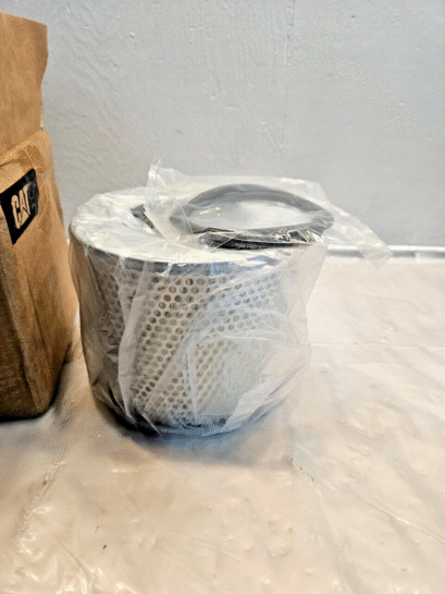 NEW Caterpillar Cabin air Filter 396-7087 CAT 3967087 OEM - 40$ Picture 1 of 3 Picture 2 of 3