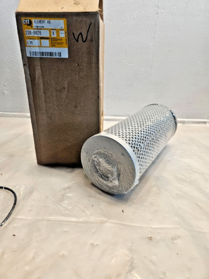 Caterpillar CAT 216-6676 Hydraulic Oil Filter 312E 314D CR 314D LCR 314E OEM - 90$ Picture 1 of 6