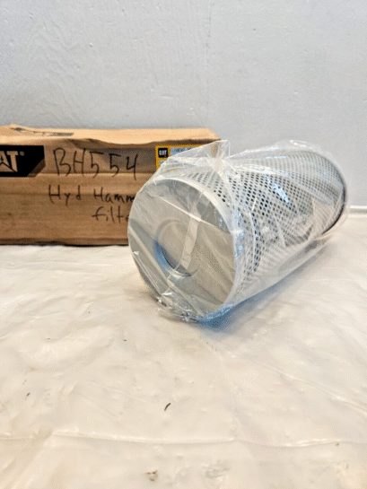 Caterpillar  289-7789 Hydraulic Filter Advanced High Efficiency CAT 295-6257 OEM - 65$ Picture 1 of 3 Picture 2 of 3 Picture 3 of 3