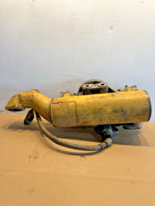 CAT C15 Caterpillar Diesel Engine Oil cooler and Filter Housing 10R-2112 OEM