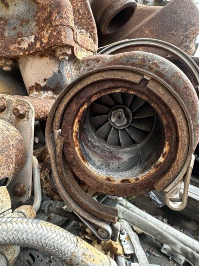 CAT Turbocharger Caterpillar C13 ACERT Diesel Engine Turbo 259-2397 OEM - 400$ Picture 1 of 4 Picture 2 of 4 Picture 3 of 4