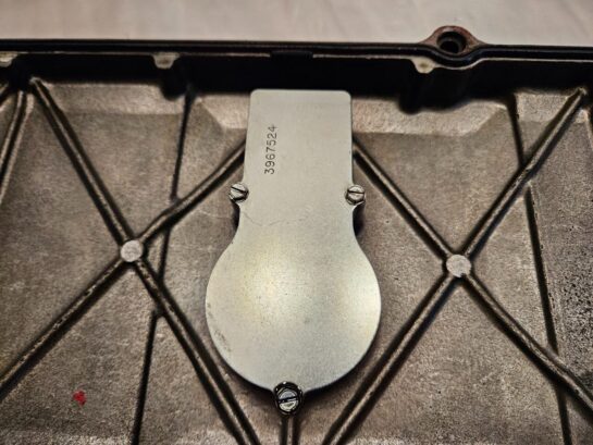 Cummins ISL ISC 8.9L 8.3L Diesel Engine Valve Cover 3967762 OEM - 170$ Picture 1 of 6 Picture 2 of 6 Picture 3 of 6 Picture 4 of 6 Picture 5 of 6