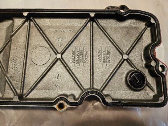 Cummins ISL ISC 8.9L 8.3L Diesel Engine Valve Cover 3967762 OEM - 170$ Picture 1 of 6 Picture 2 of 6 Picture 3 of 6 Picture 4 of 6 Picture 5 of 6 Picture 6 of 6