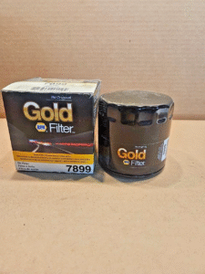 New NAPA GOLD 7899 Spin On Oil Filter