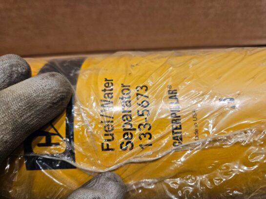 New CAT Fuel Water separator filter 133-5673 Caterpillar OEM Filtration - 50$ Picture 1 of 2