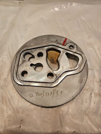 CUMMINS ISX15 DIESEL ENGINE TIMING COVER MOUNTING SPACER RING 3687426 OEM - 35$ Picture 1 of 3 Picture 2 of 3